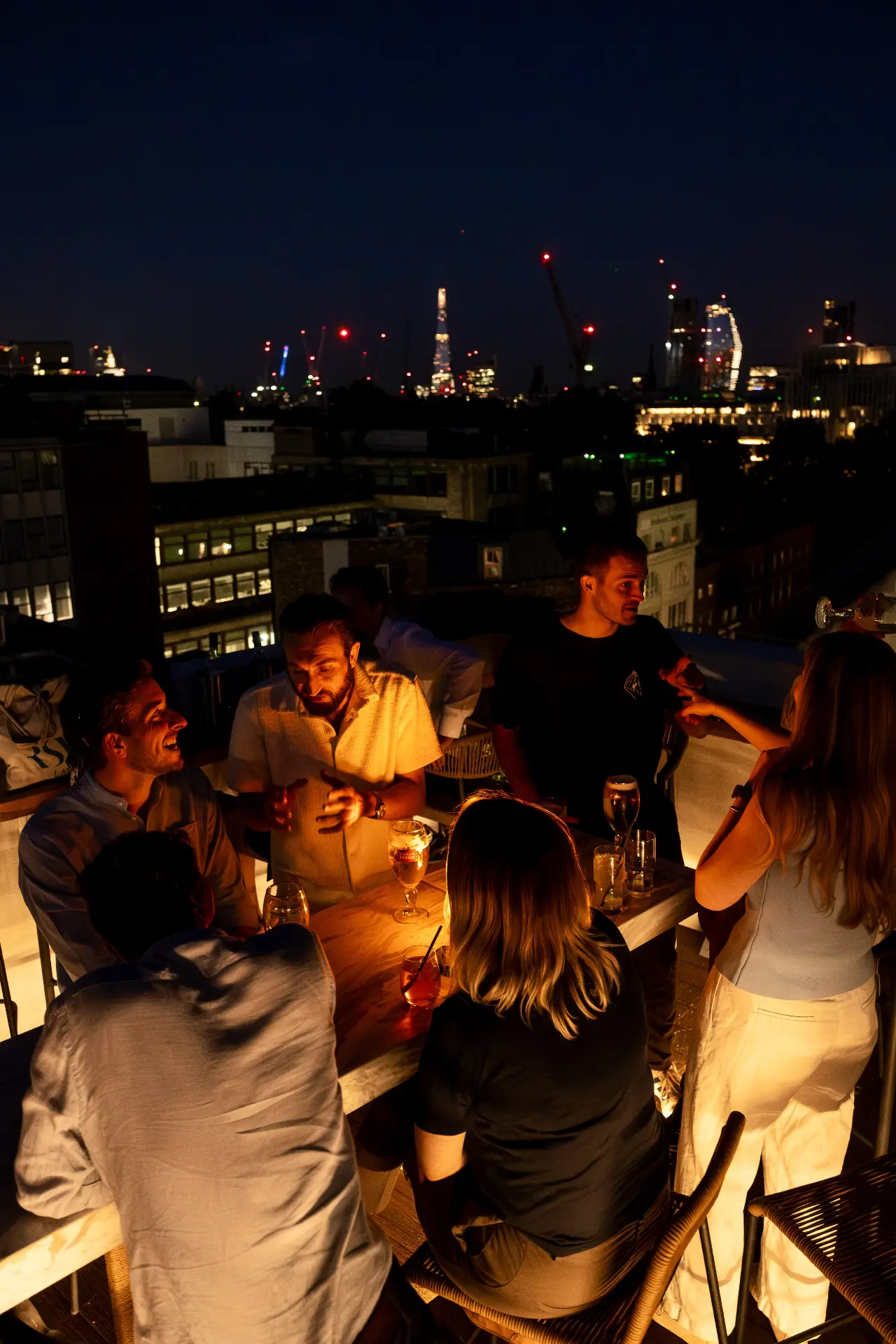 La'Yam Rooftop — interior photo 2